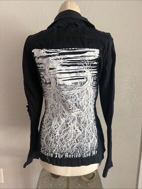 Between the buried and me custom made black jacket size 4